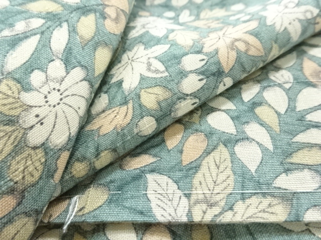  未使用品　花模様手織り紬着物